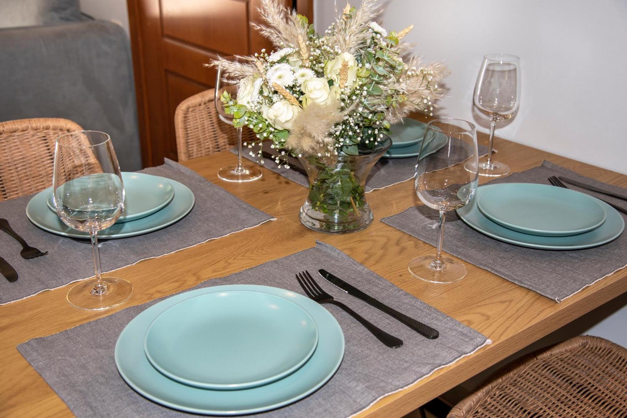 Inner City Retreat Apartment Ханя Екстериор снимка